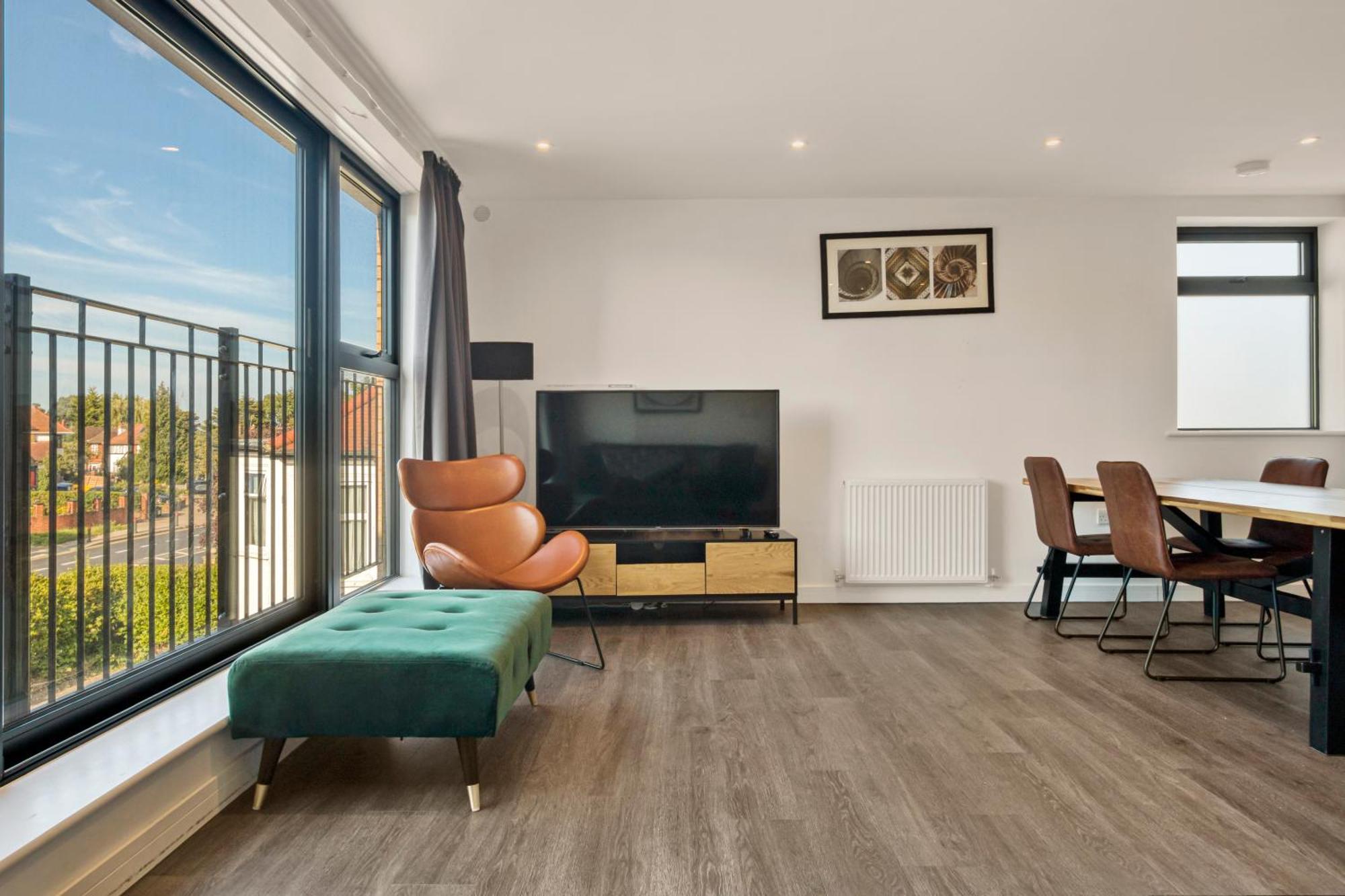 Modern Penthouse In Wembley Appartement Londen Buitenkant foto