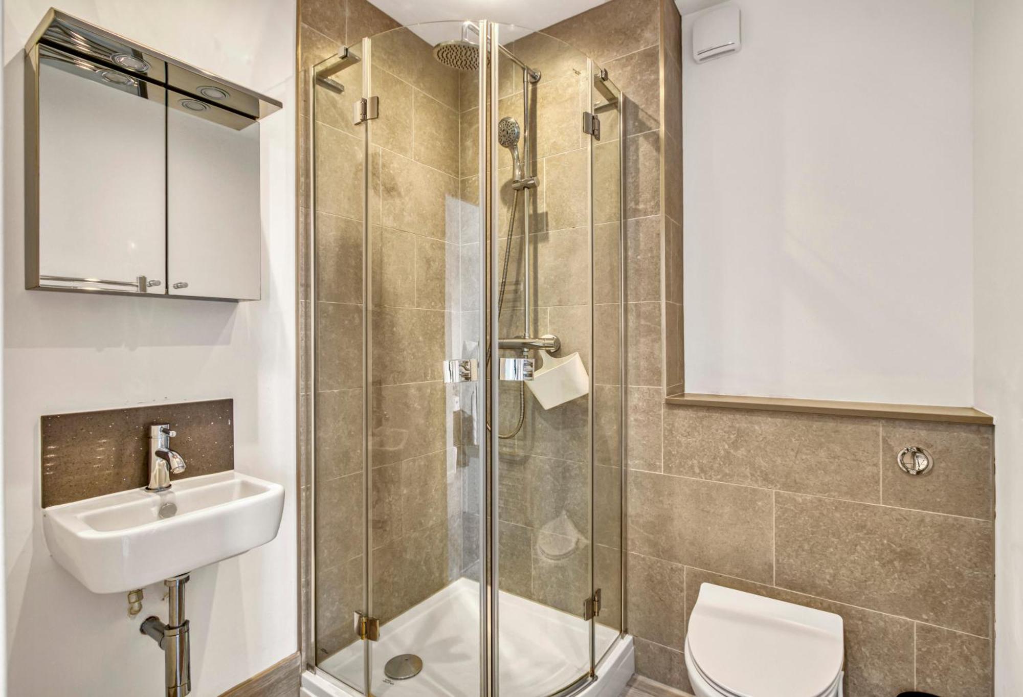 Modern Penthouse In Wembley Appartement Londen Buitenkant foto